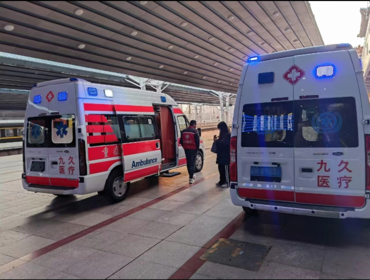 东平县救护车长途转运